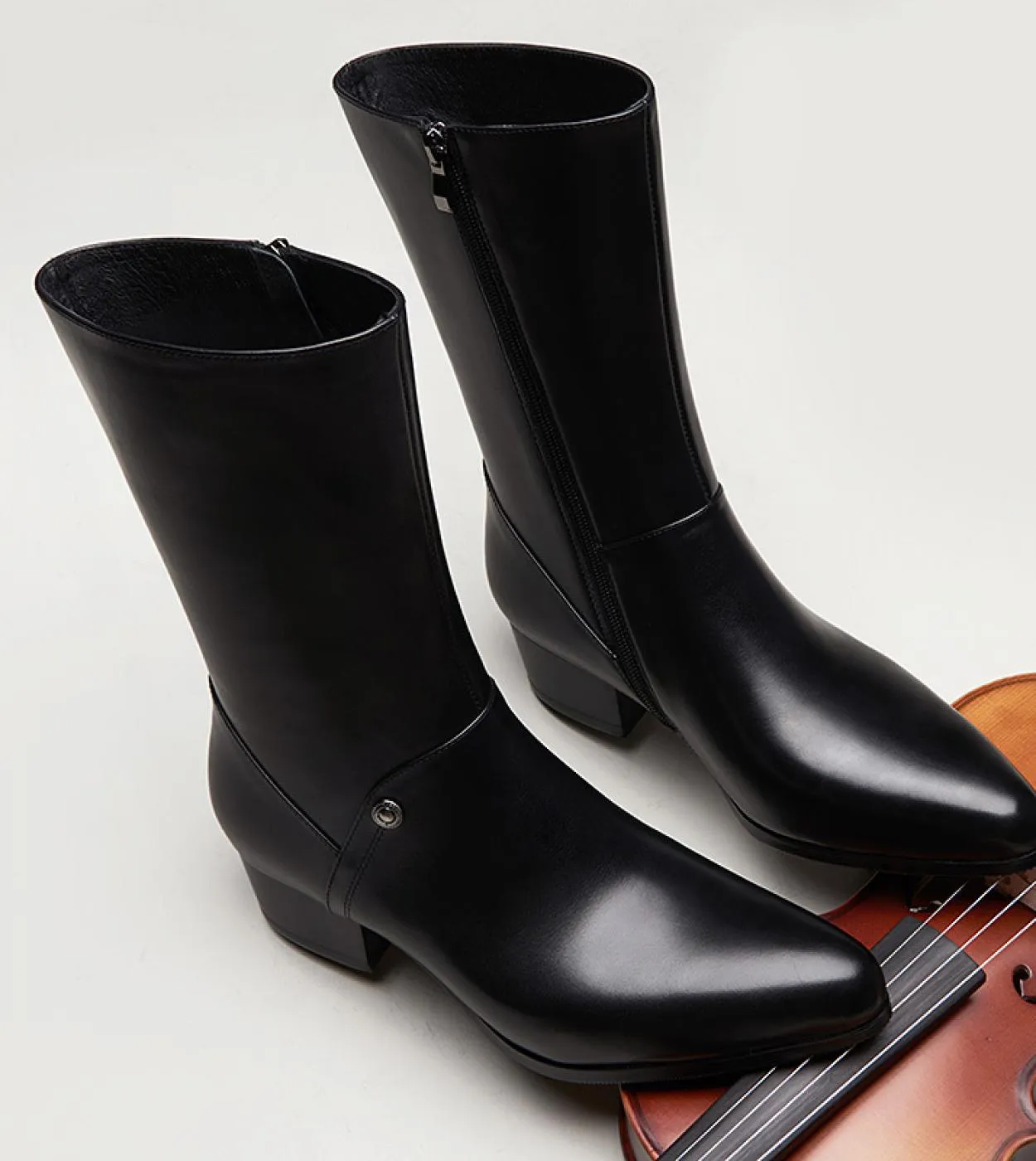 2023 stivali caldi da uomo invernali con tacchi in vera pelle di lusso stile nuovo di zecca scarpe in pelliccia alla caviglia al