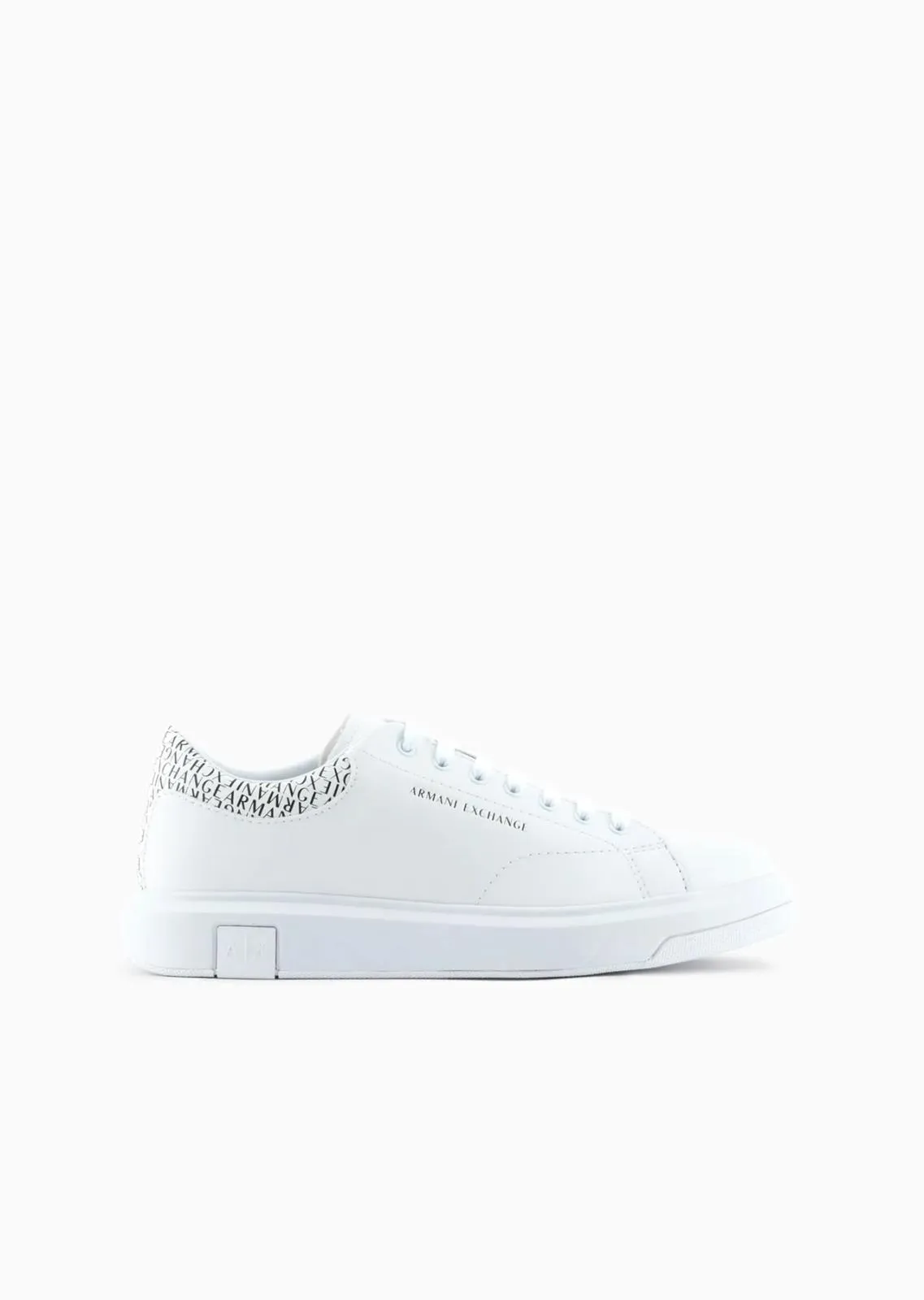    Armani Exchange Sneakers Uomo XUX123 XV761    