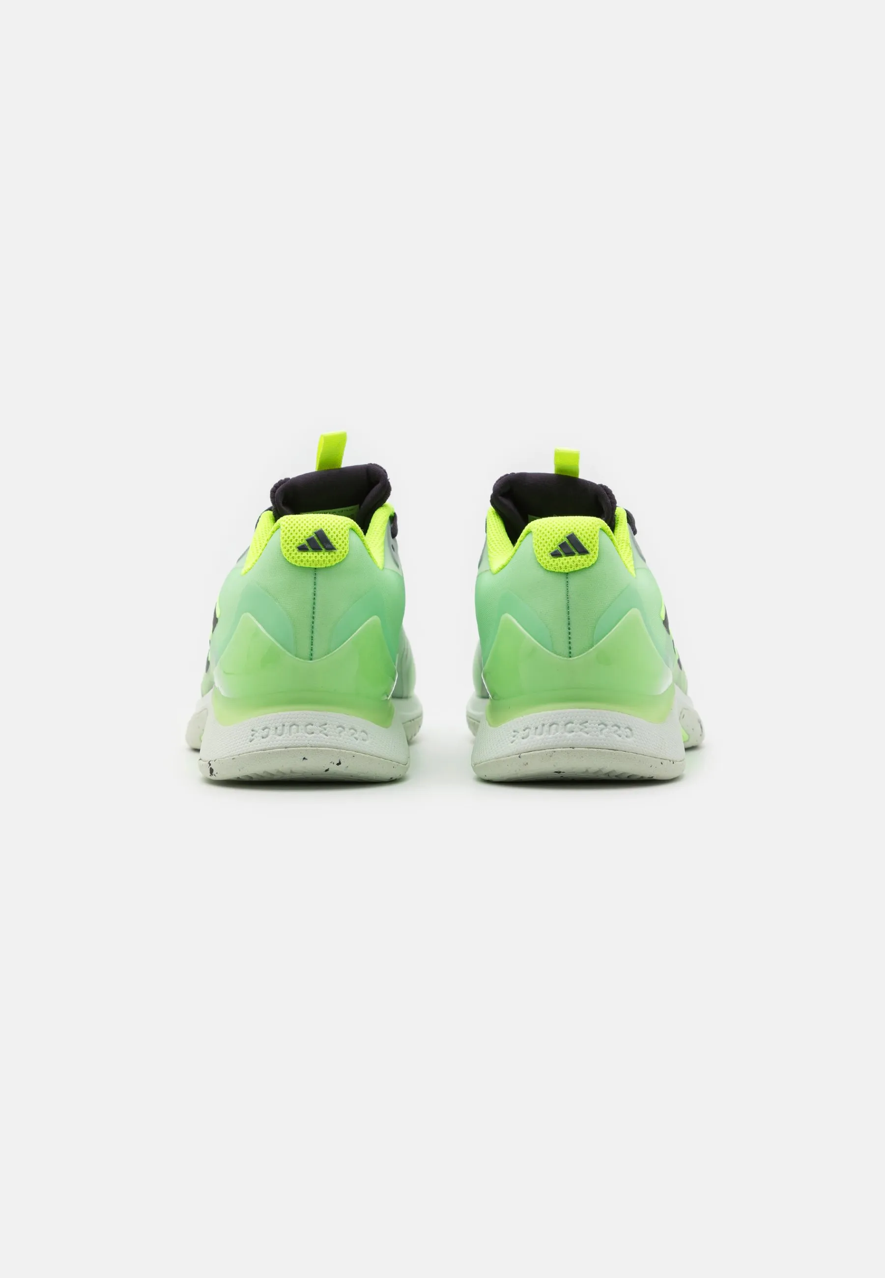 AVACOURT 2 - Scarpe da tennis per tutte le superfici