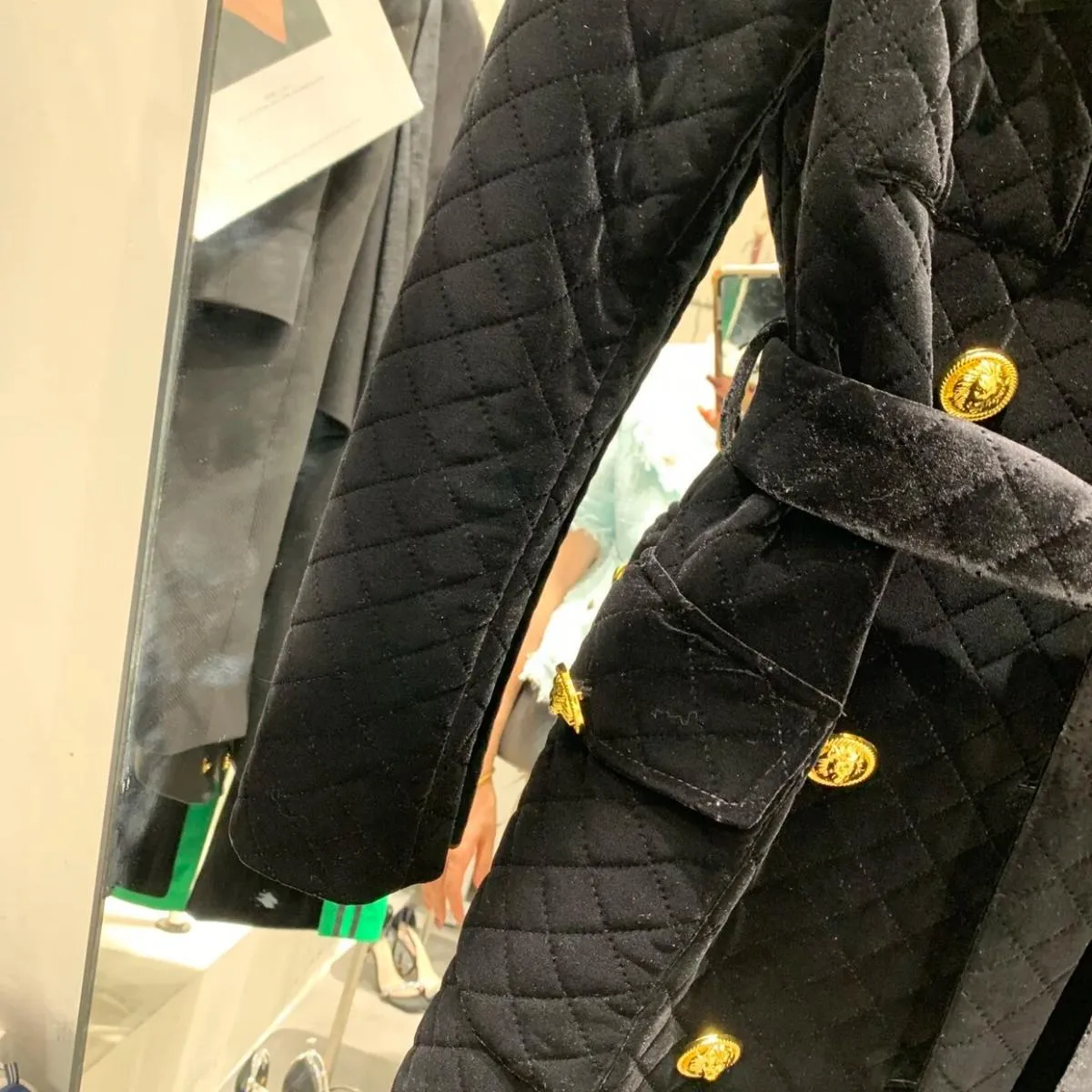 Cappotto trapuntato in velluto da donna Cappotto alla moda Disegni Cappotti da donna firmati High Street