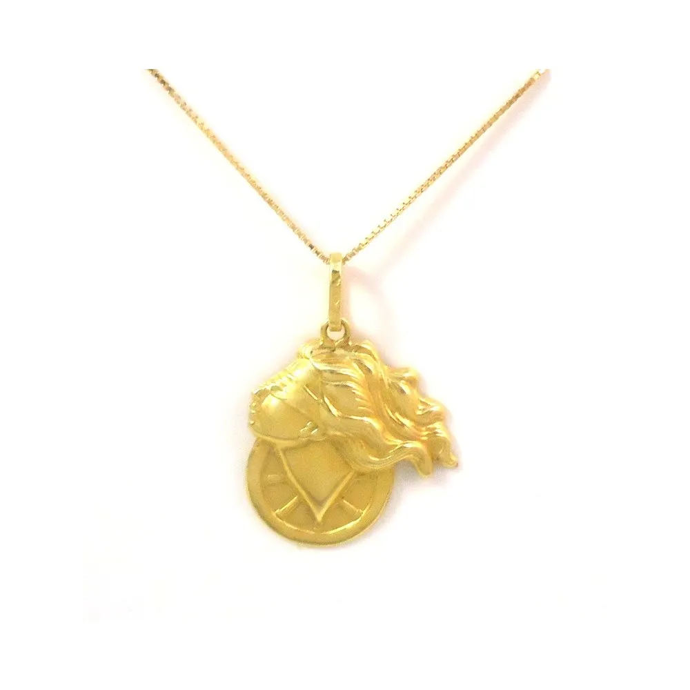 COLLANA CON CIONDOLO PORTAFORTUNA DEA BENDATA IN ORO GIALLO 18 KT