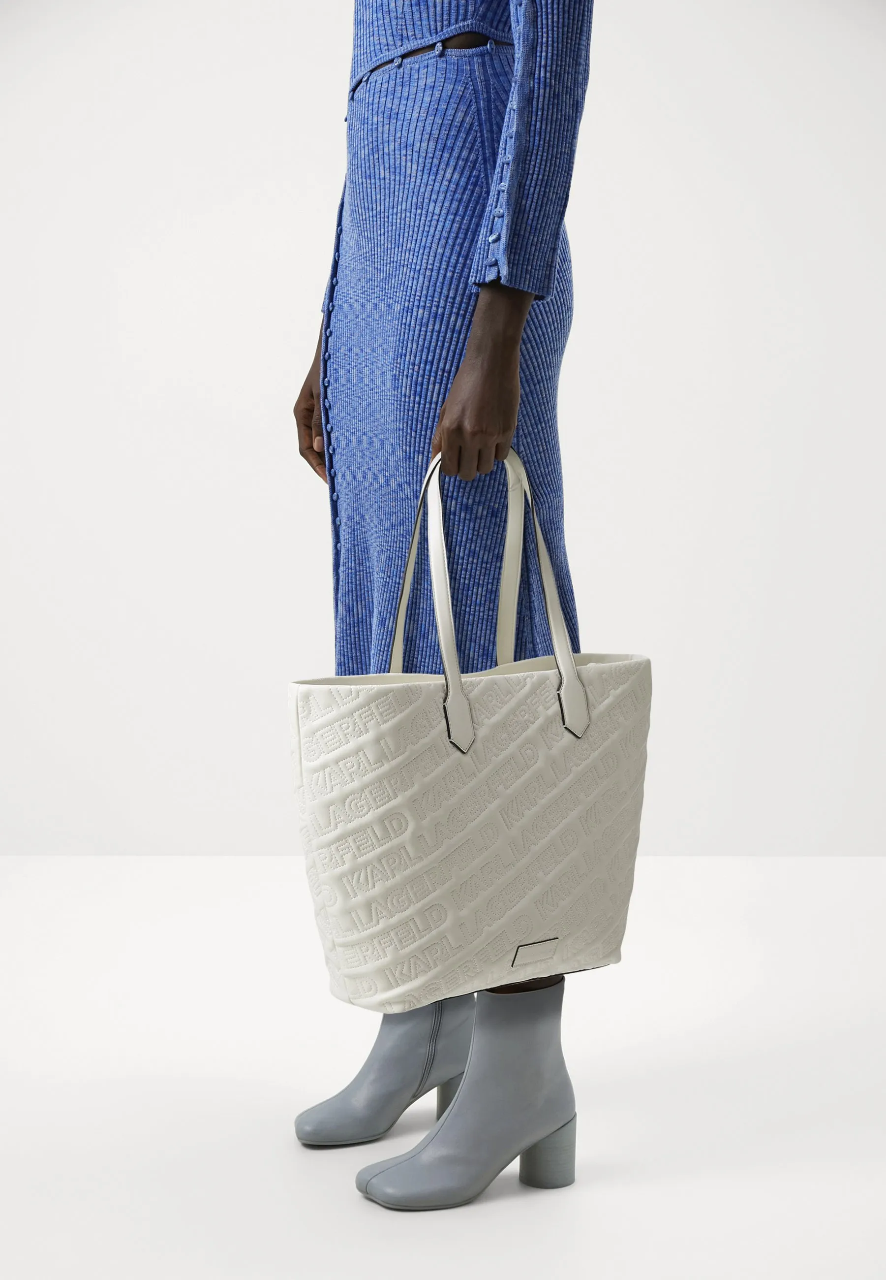 ESSENTIAL KUILT TOTE - Shopping bag