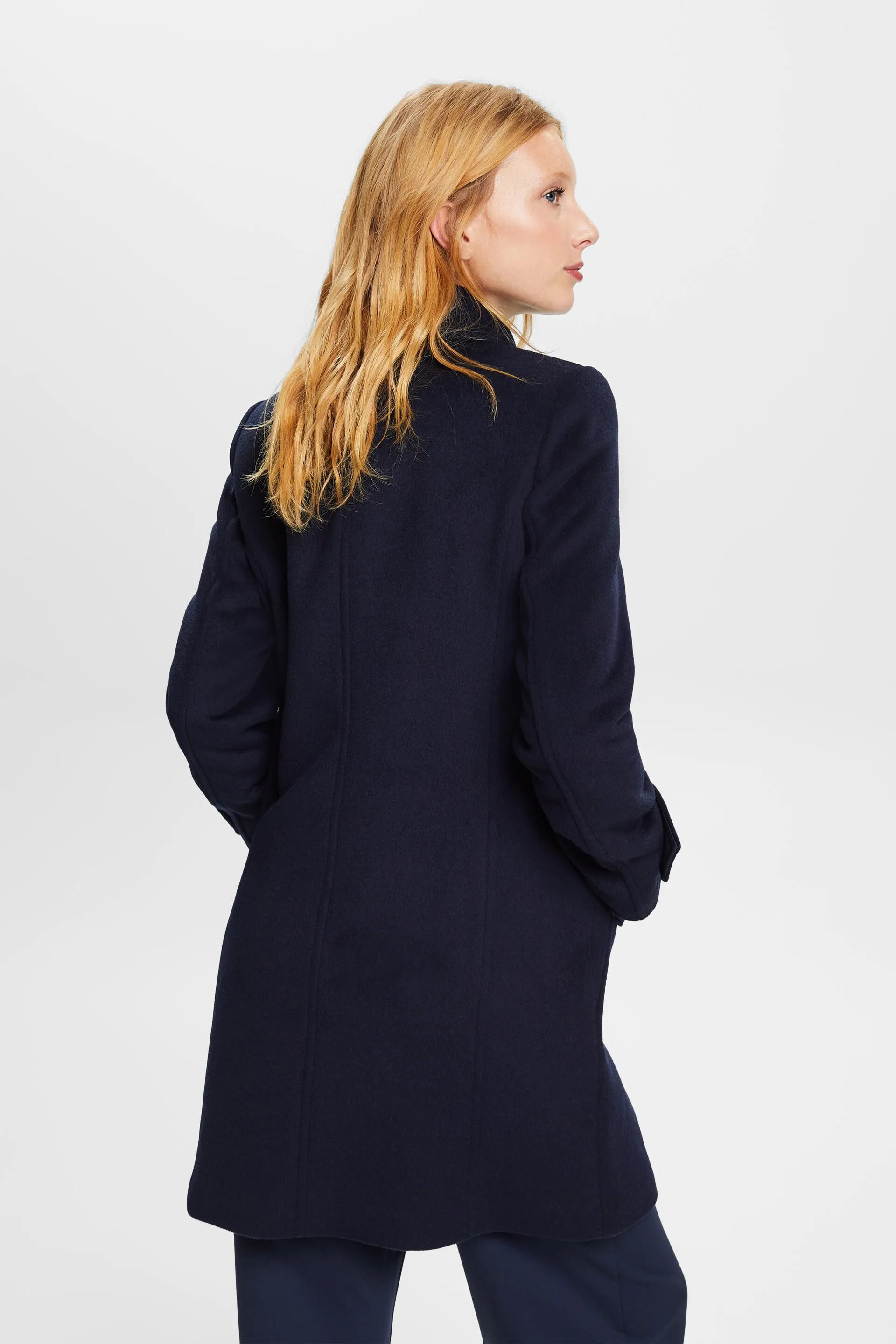 In materiale riciclato: Cappotto con lana