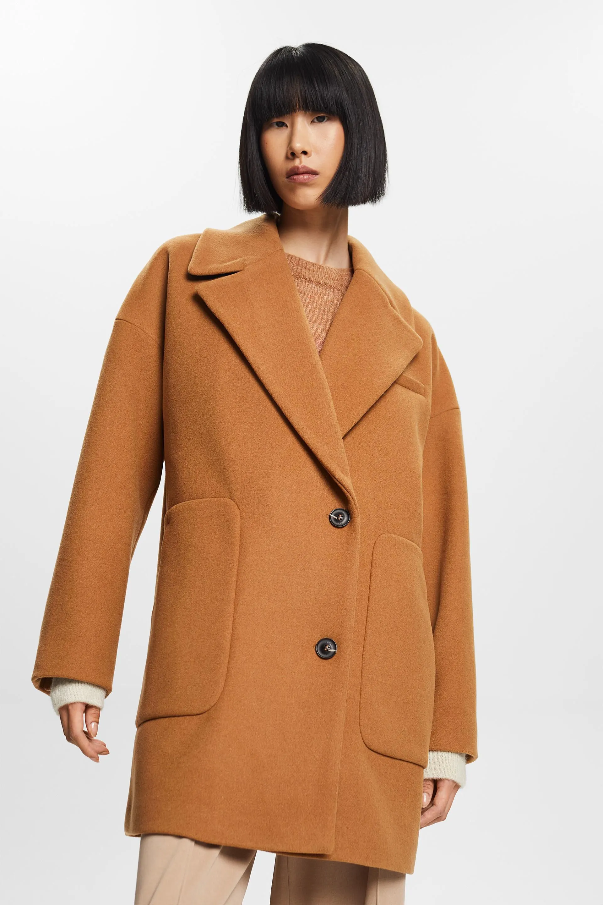 In materiale riciclato: cappotto in misto lana