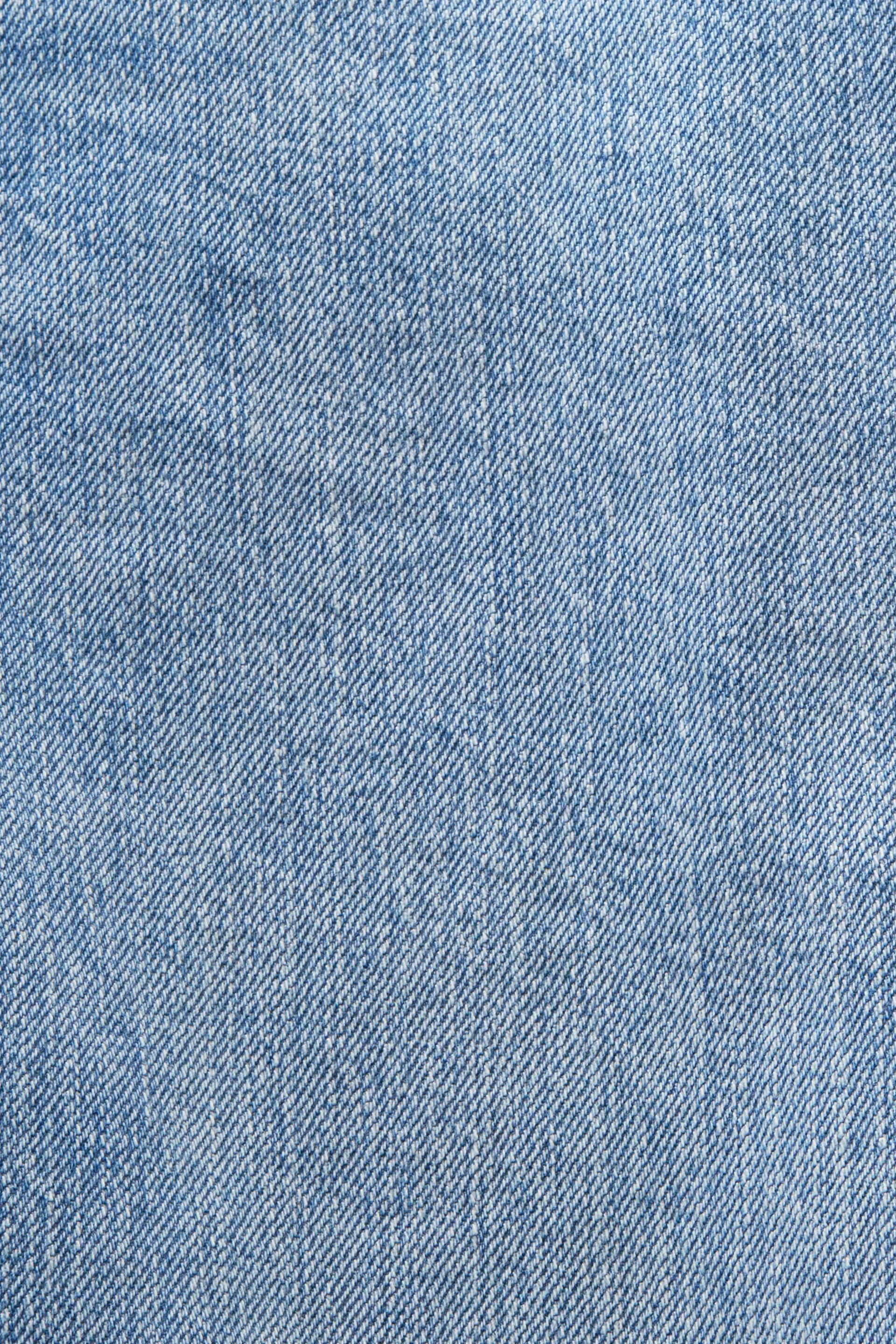 Jeans Regular affusolati a vita media