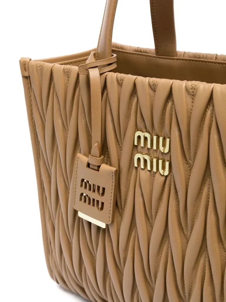 miu miu Borsa shopping in matelassé