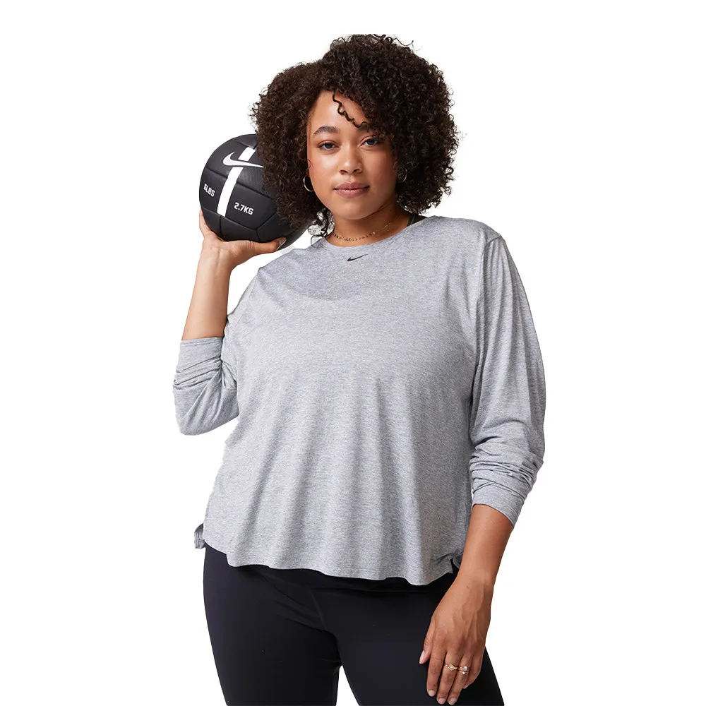 Nike Dri-FIT One per donna Long-Sleeve Top (Plus Size) - HO22