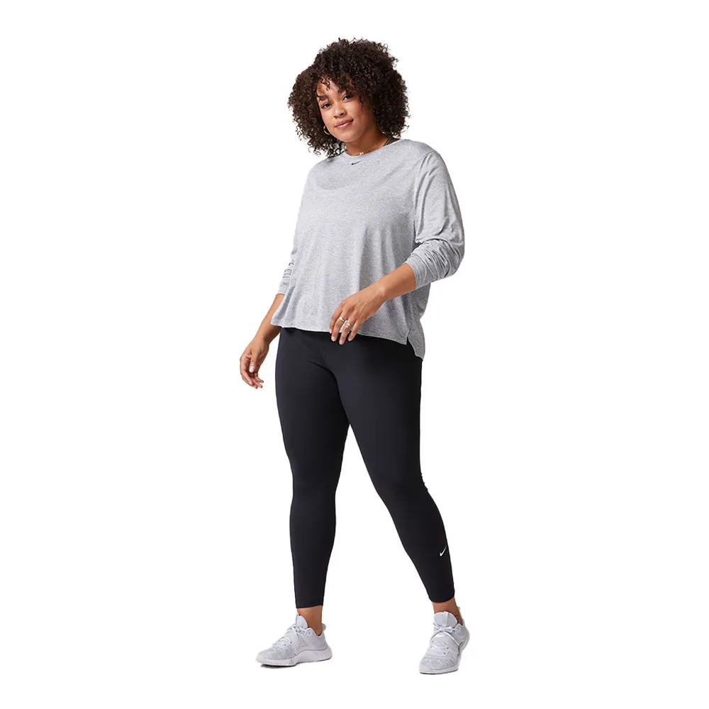 Nike Dri-FIT One per donna Long-Sleeve Top (Plus Size) - HO22