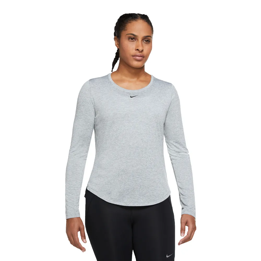 Nike Dri-FIT One per donna Standard Fit Long-Sleeve Top - SP24