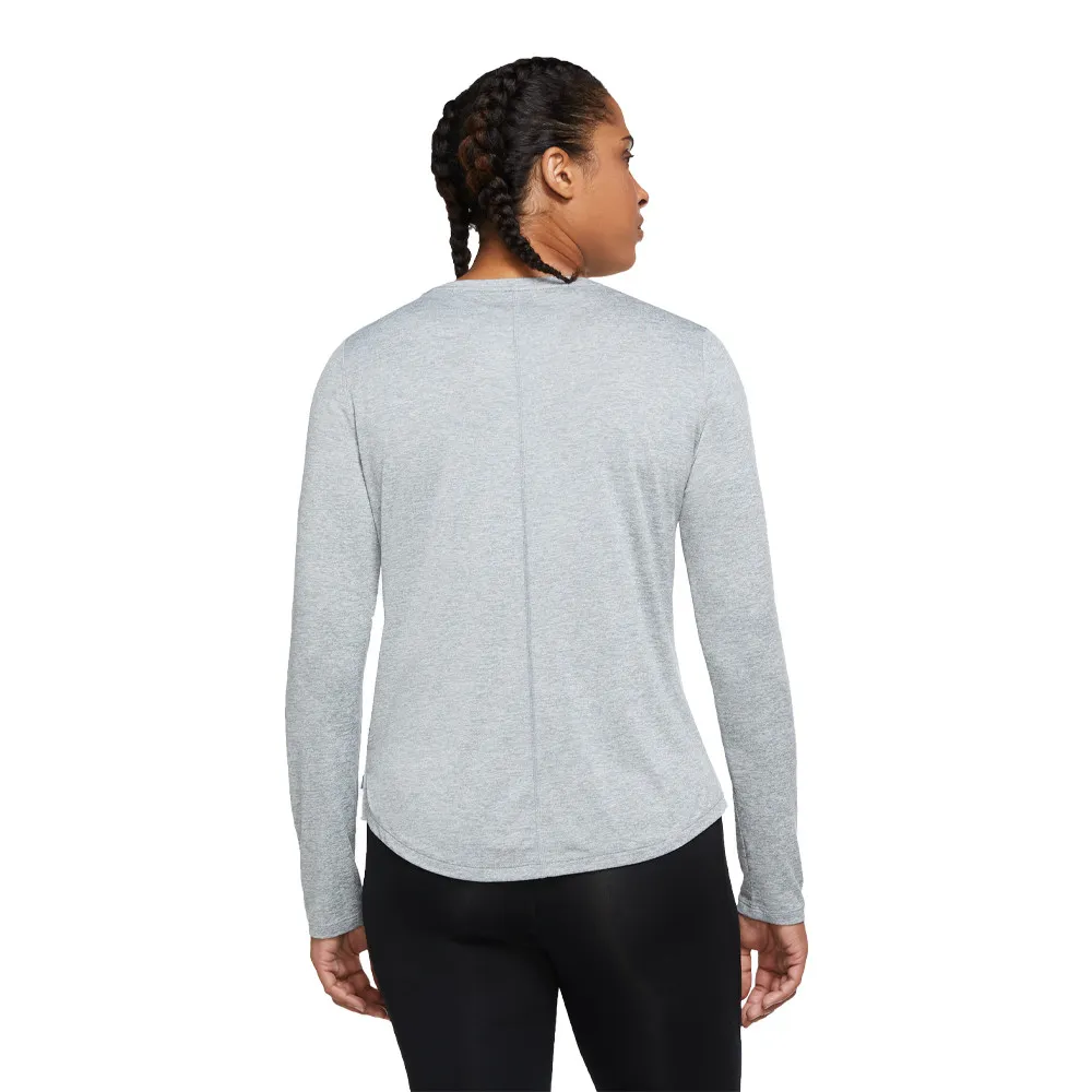 Nike Dri-FIT One per donna Standard Fit Long-Sleeve Top - SP24