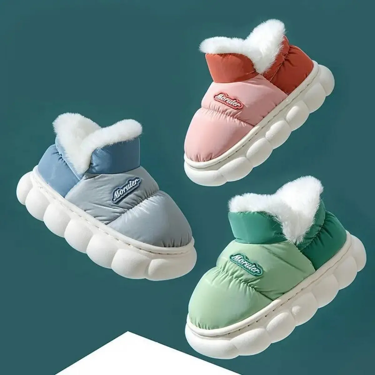 Nuove scarpe invernali in cotone 2024 per bambini carini ragazzi ragazze inverno stivali da neve in peluche caldi e spessi imper