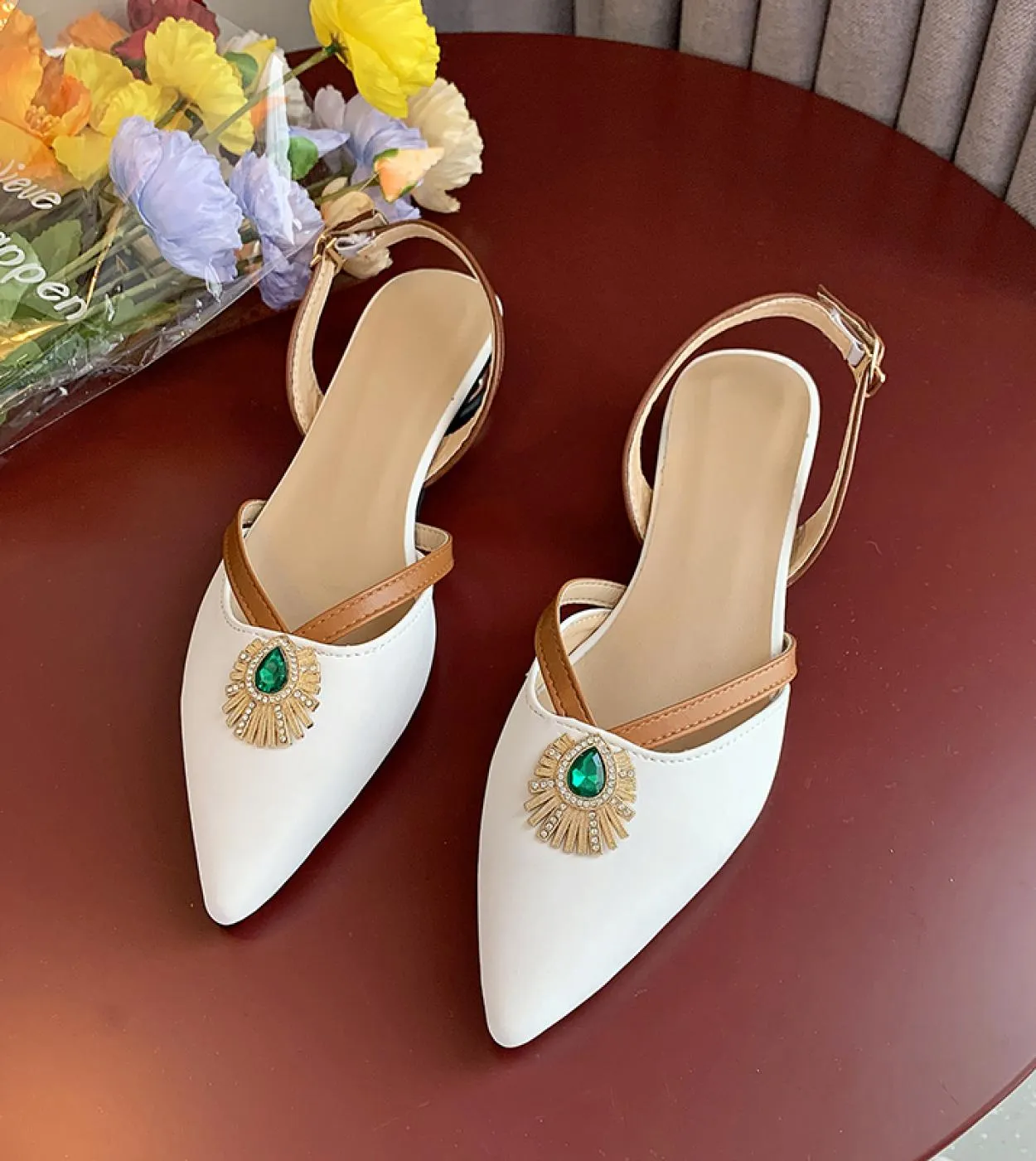 Sandali dolci Moda donna Butterflyknot Decorazione Cinturino con fibbia Scarpe con tacco quadrato Eleganti sandali con punta a p