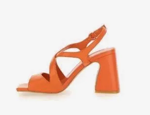 SANDALI PELLE ARANCIO TACCO SQUADRATO