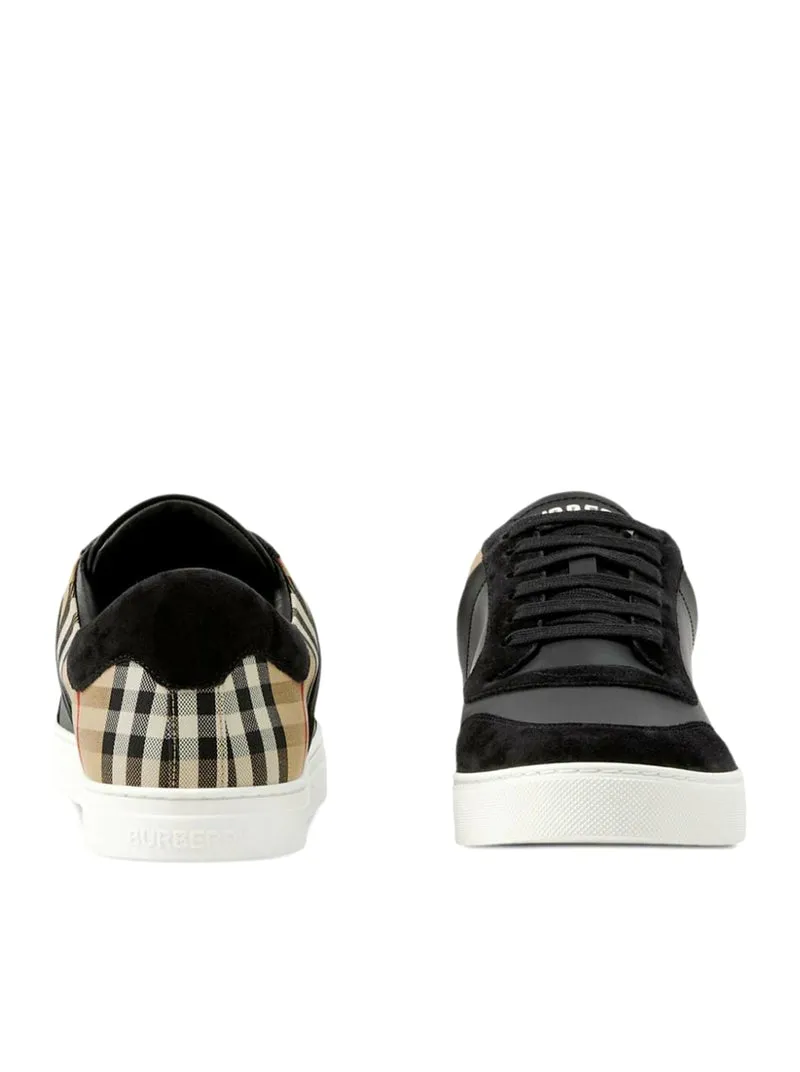 SNEAKERS A QUADRI