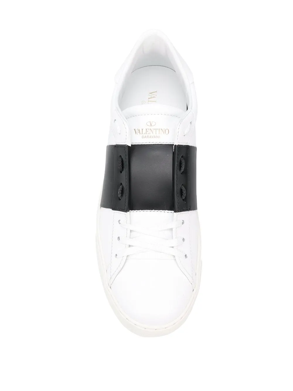 Sneakers open