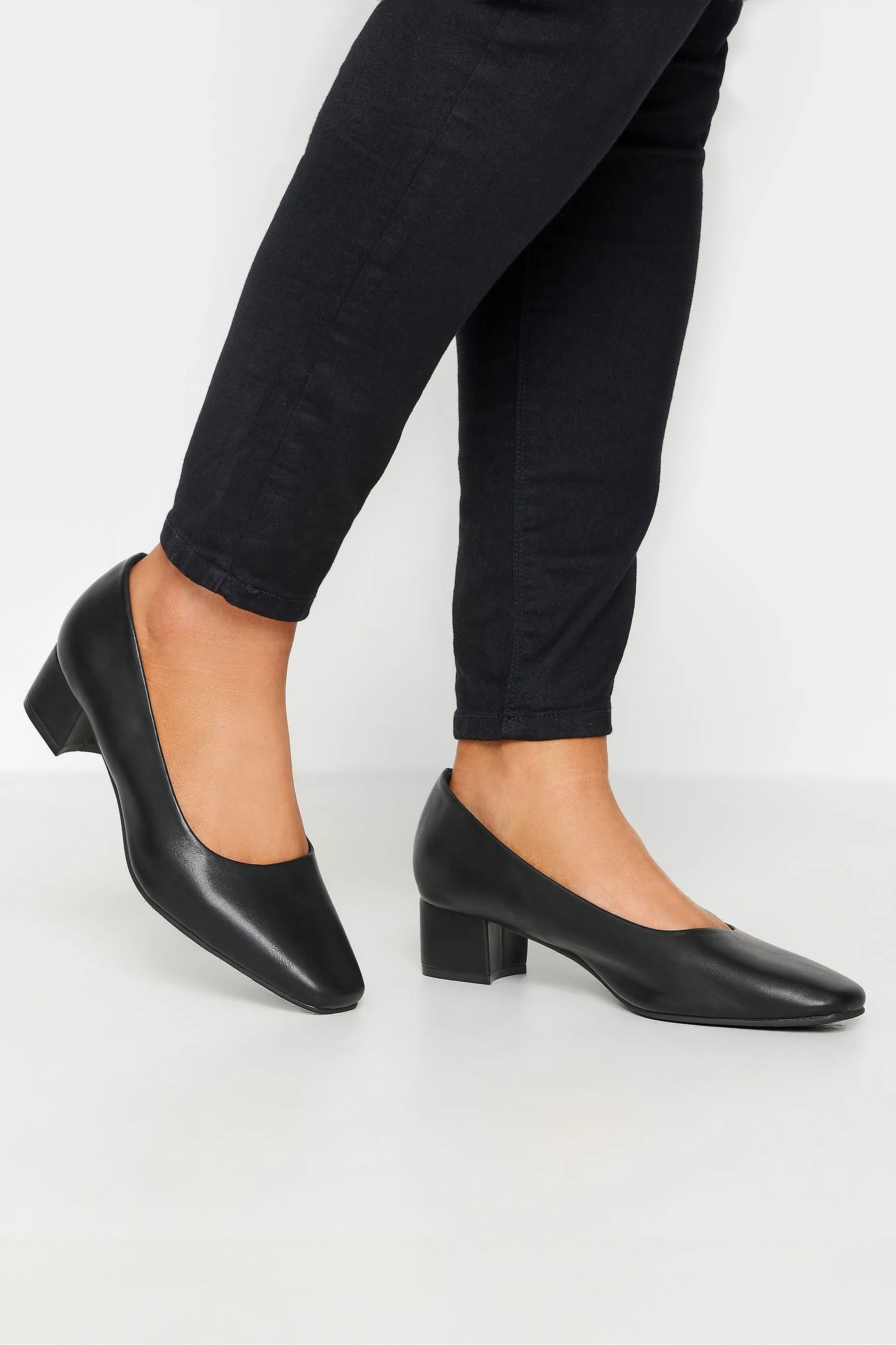 Yours Curve - Décolleté in pelle sintetica Scarpe vestibilità ultra larga con tacco largo