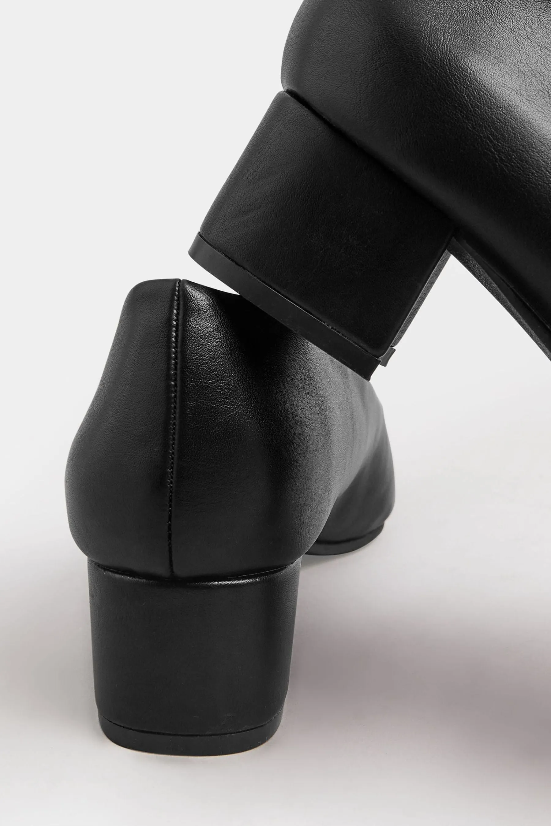 Yours Curve - Décolleté in pelle sintetica Scarpe vestibilità ultra larga con tacco largo