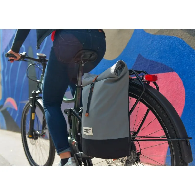 Zaino Meromero Mini Squamish (Tè Chai / Pelle nera)